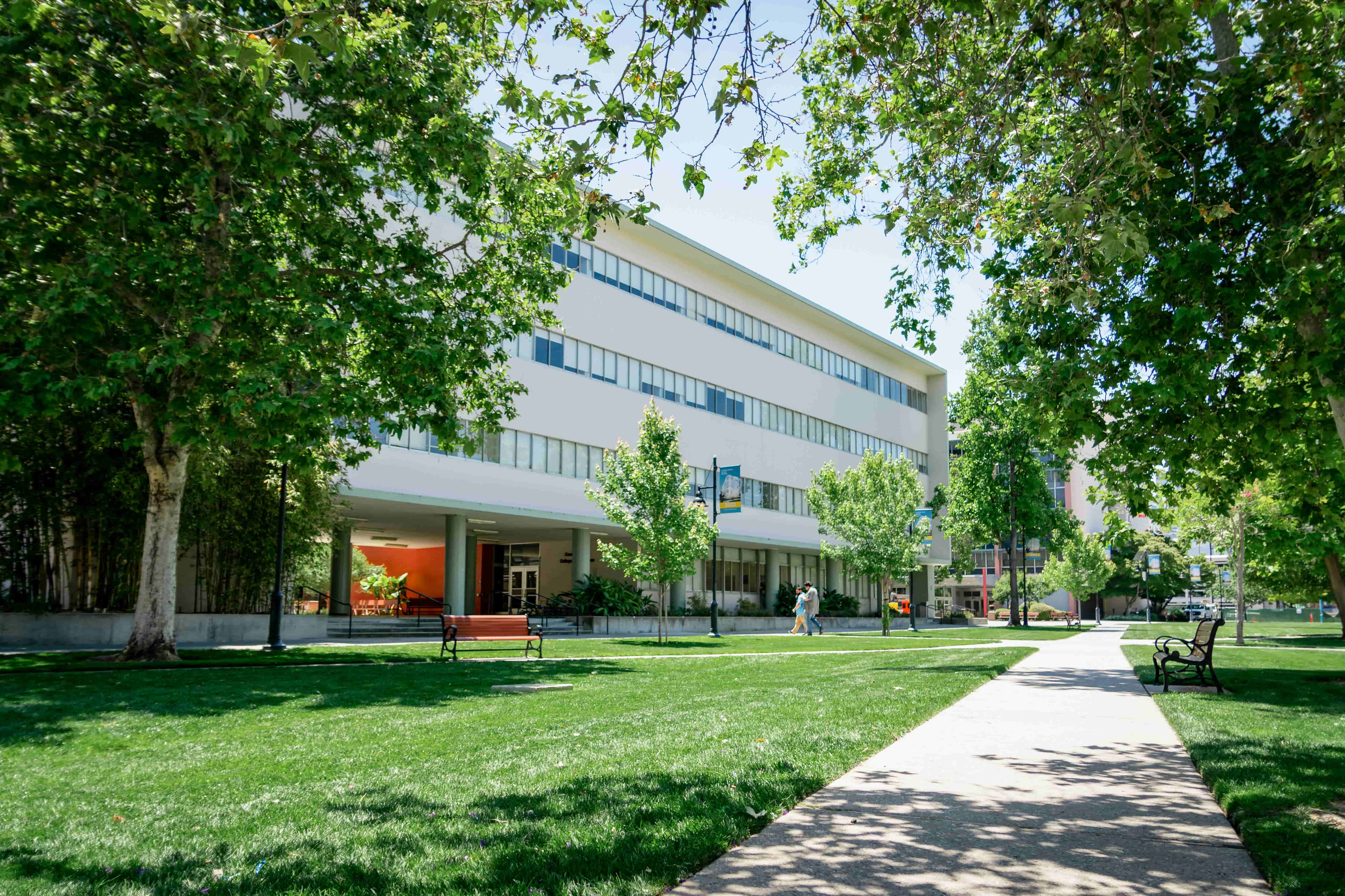 SJSU Lurie College's Sweeney Hall