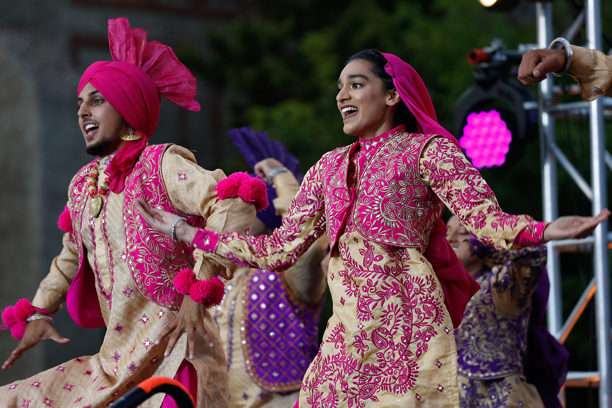 Cultural performance at SJSU